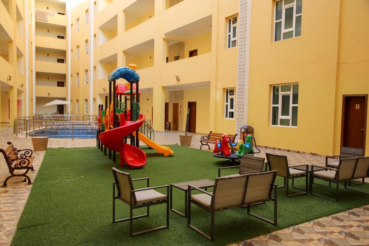 Aparthotel Park Complex à Salalah Extérieur photo